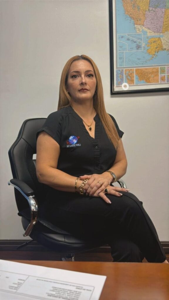 Yelixa Arroyo DHY Logistic