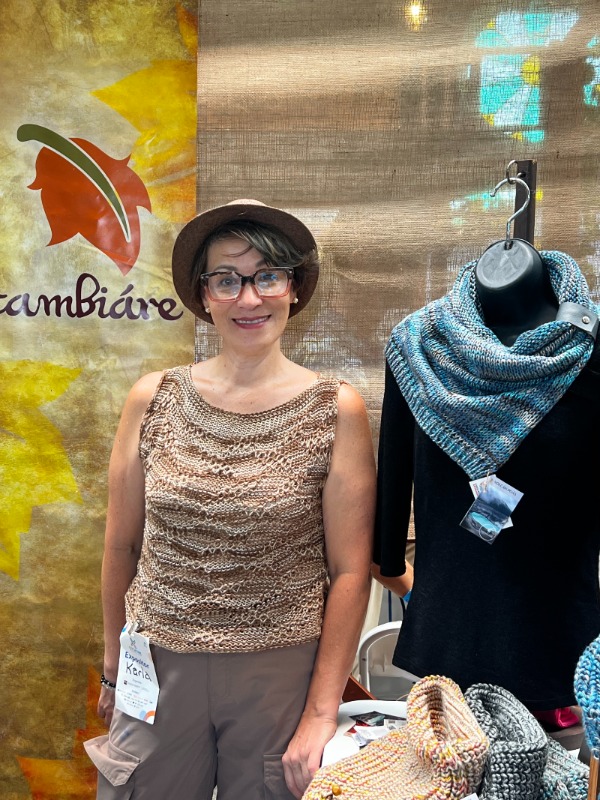 Karla Solano, Cambiáre, Ropa tejida