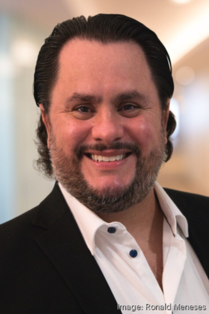 Ronald Meneses